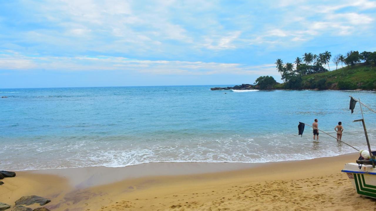 Anb Surf View Hotel แทนกาลเล ภายนอก รูปภาพ