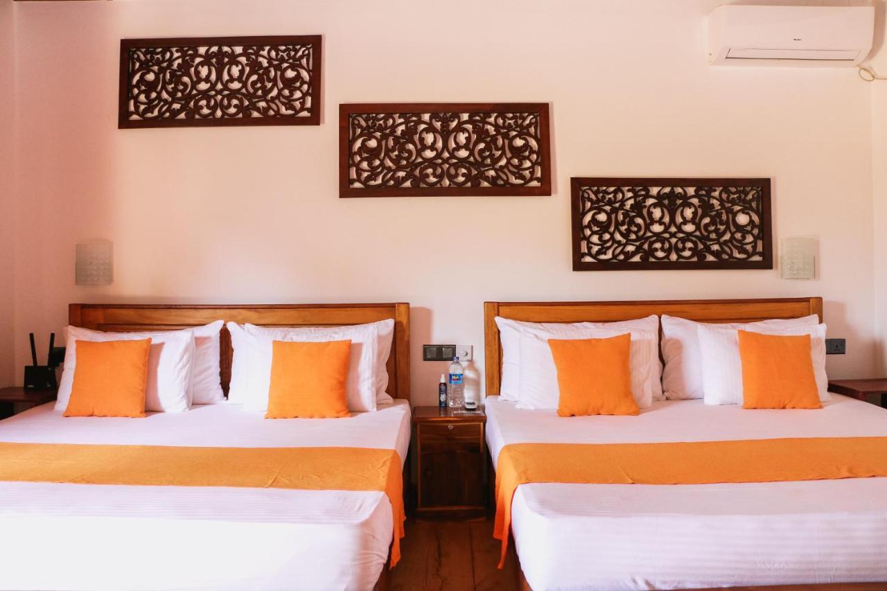 Anb Surf View Hotel แทนกาลเล ภายนอก รูปภาพ