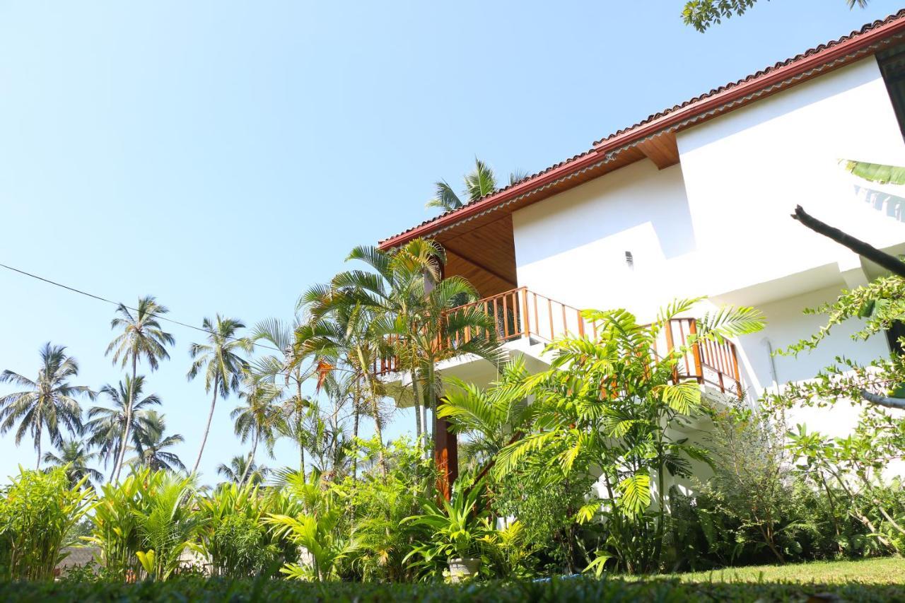 Anb Surf View Hotel แทนกาลเล ภายนอก รูปภาพ