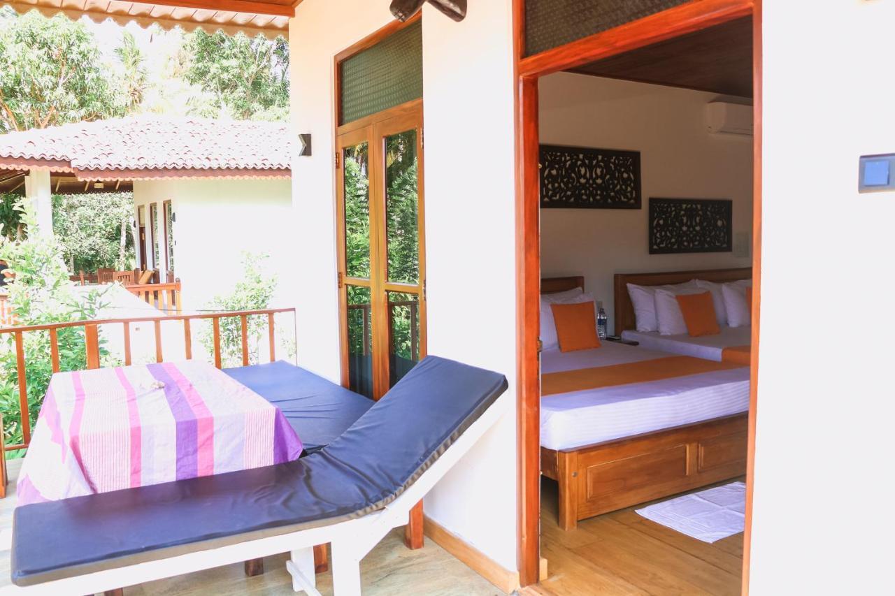 Anb Surf View Hotel แทนกาลเล ภายนอก รูปภาพ